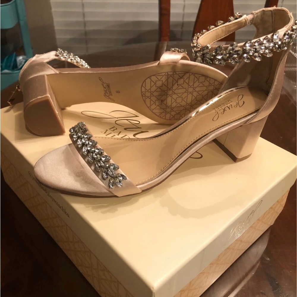 Badgley Mischka Nude Jewel-Embellished Heels